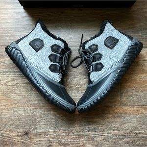 NIB Sorel Out n’ About Plus Boot